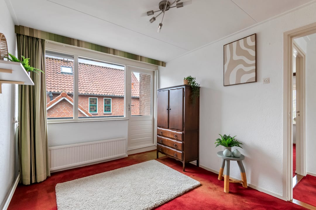 Photo 22 of Beatrixstraat 13