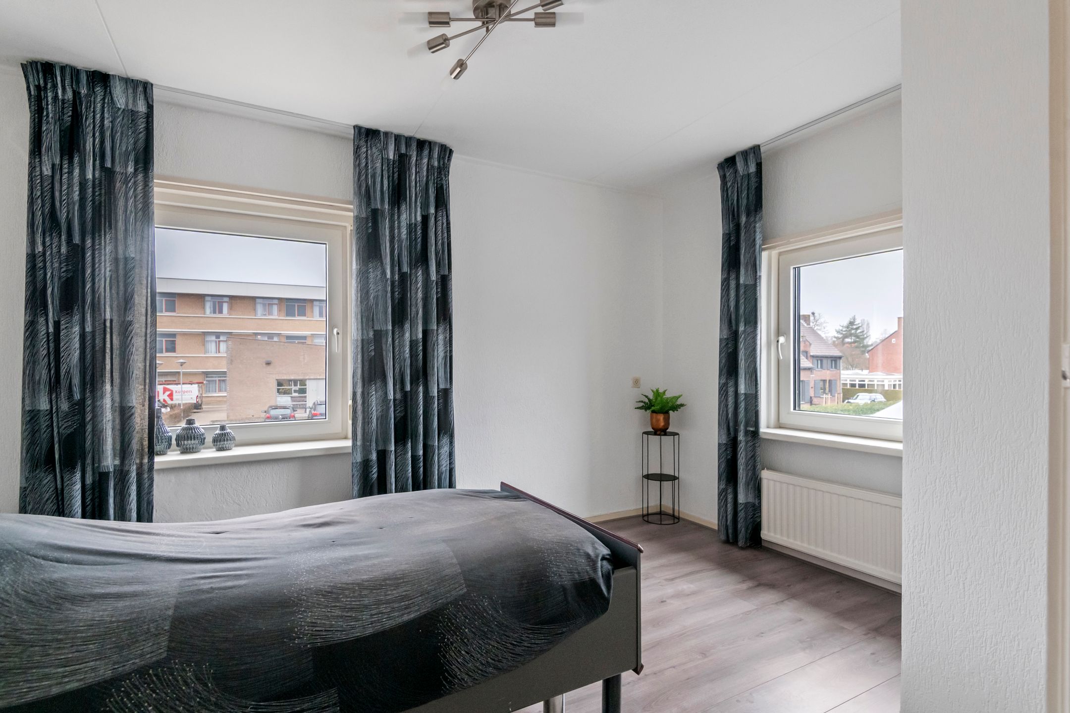 Photo 24 of Beatrixstraat 13