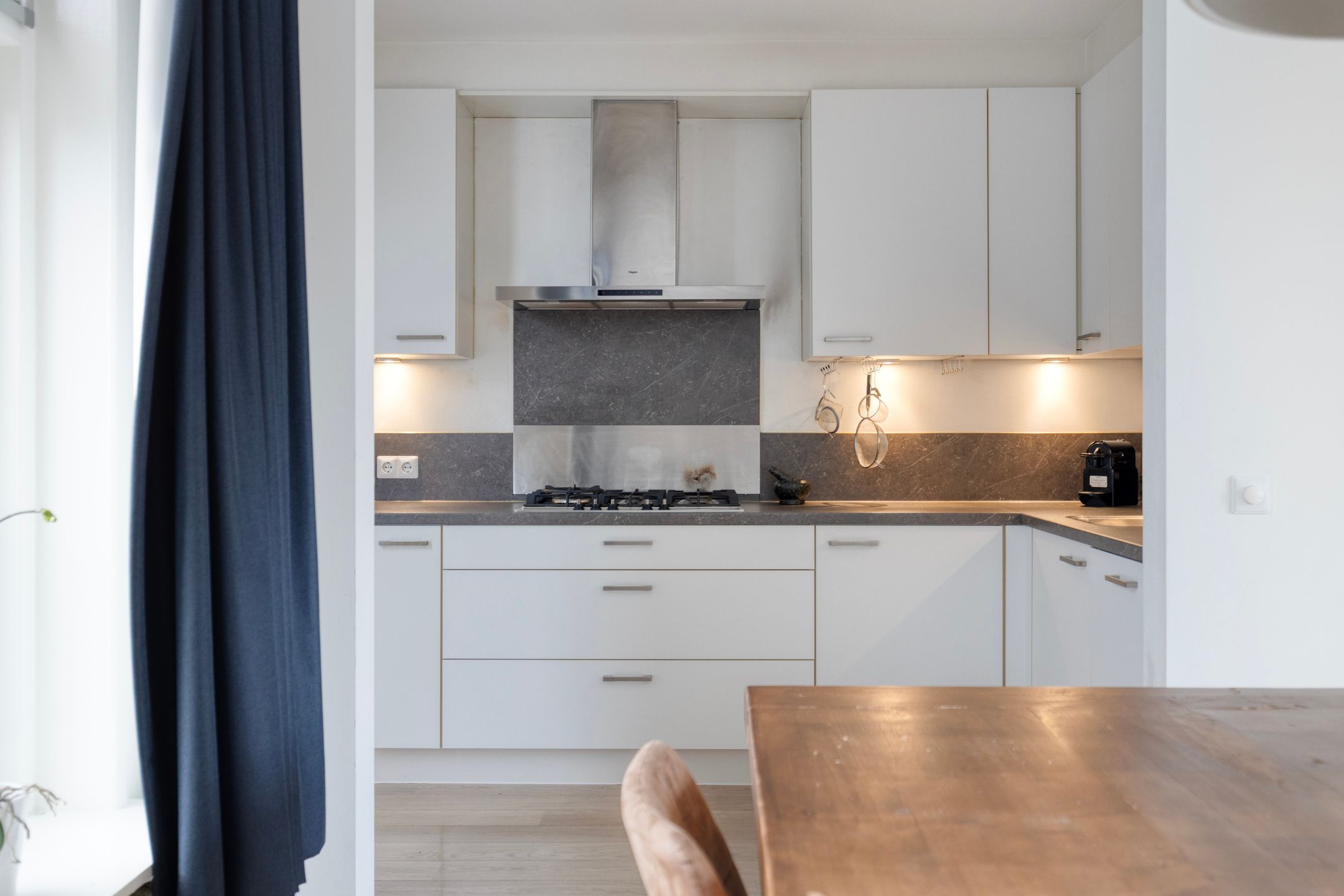 Photo 9 of Koopmanstraat 56