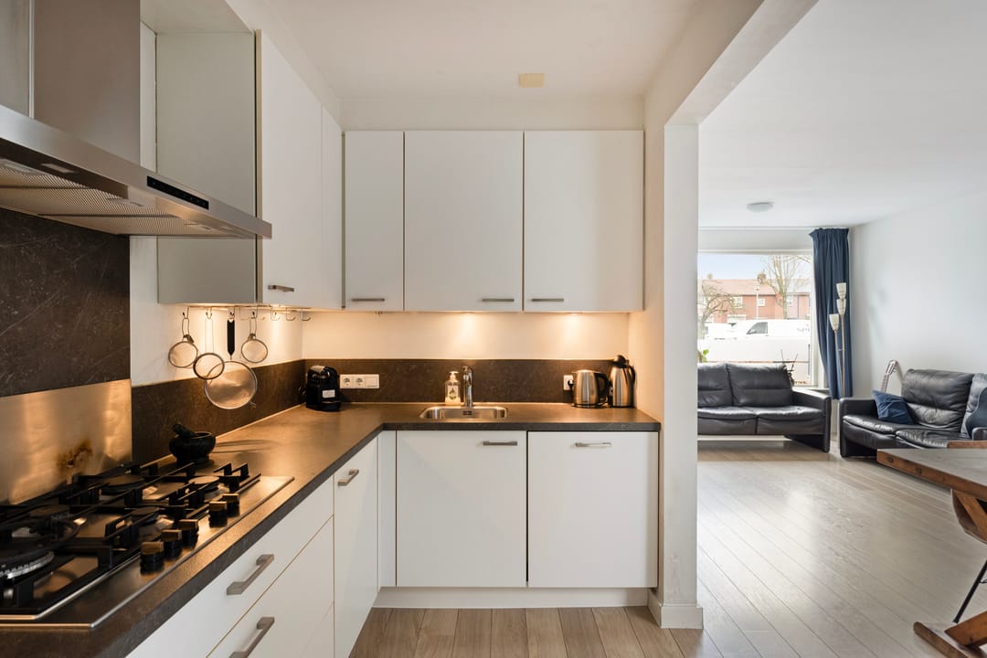 Photo 11 of Koopmanstraat 56