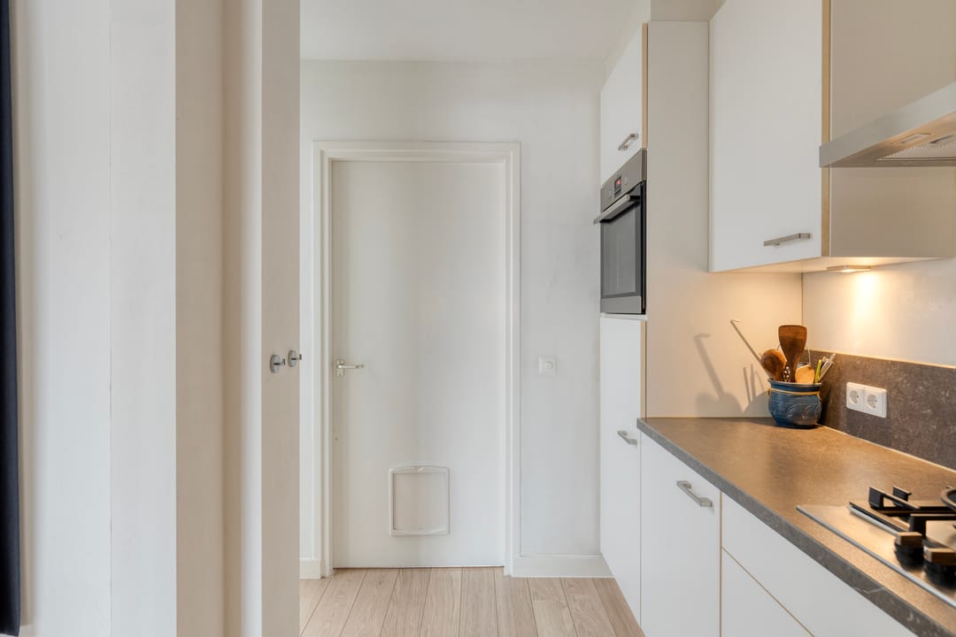 Photo 13 of Koopmanstraat 56