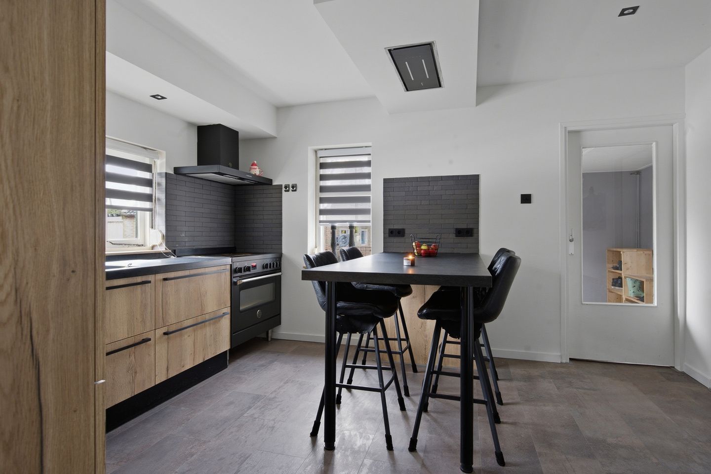 Foto 10 van Derksweg 139