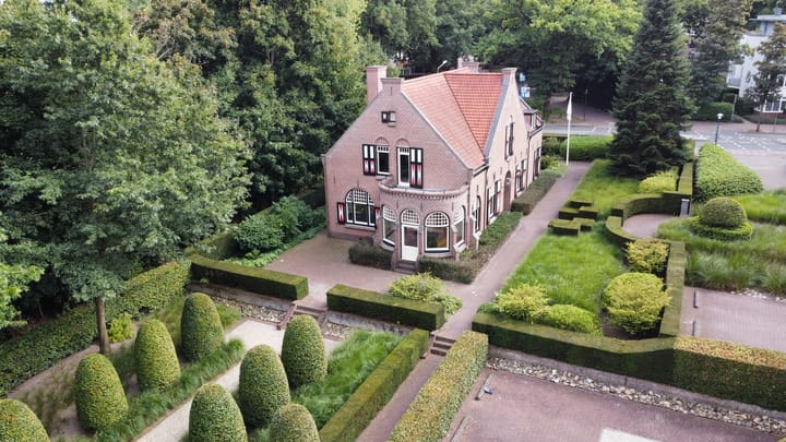 Photo 2 of Godelindeweg 17