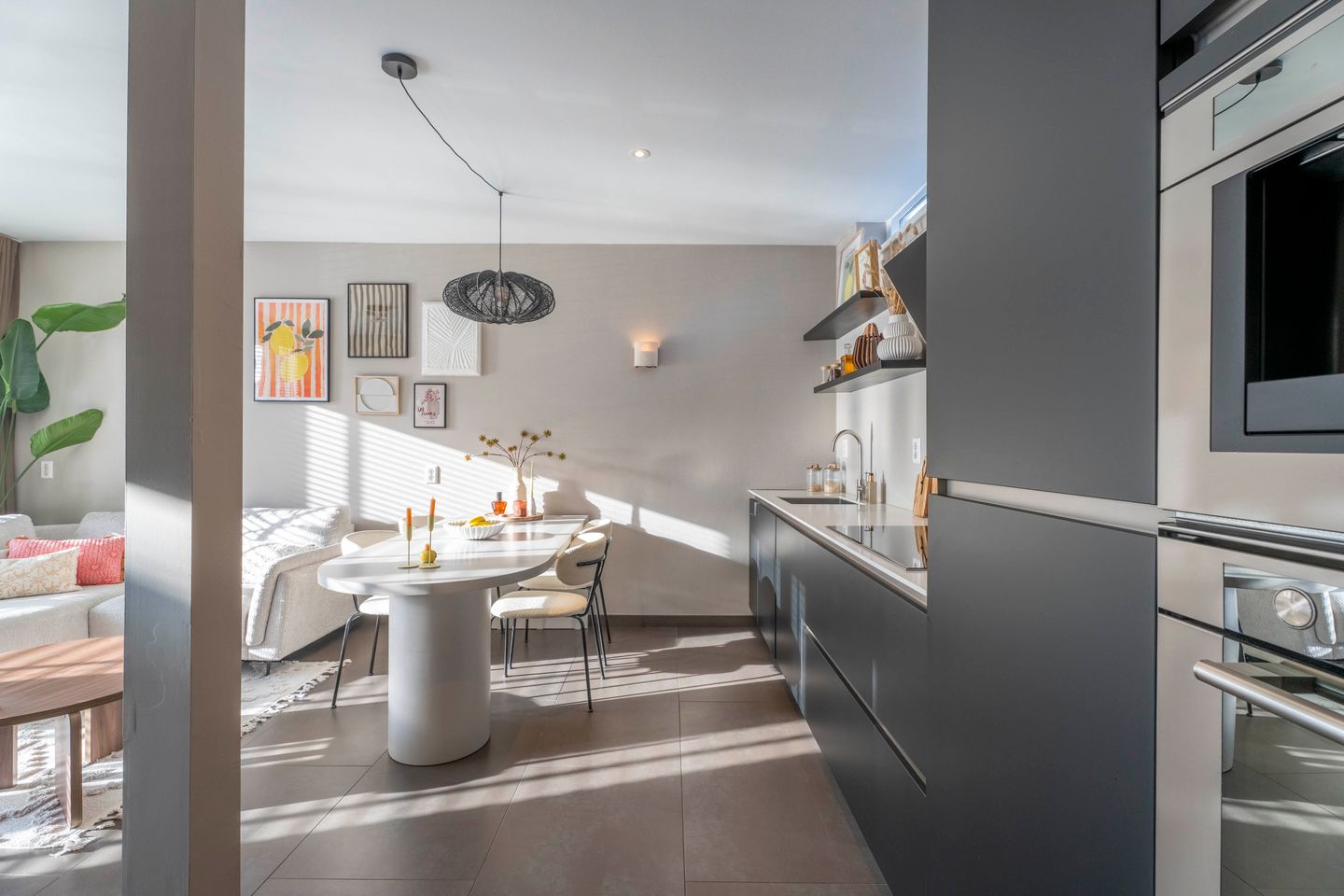 Foto 5 van Abel Tasmanstraat 10