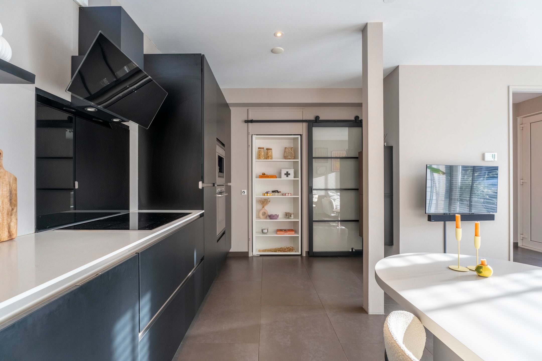 Foto 6 van Abel Tasmanstraat 10