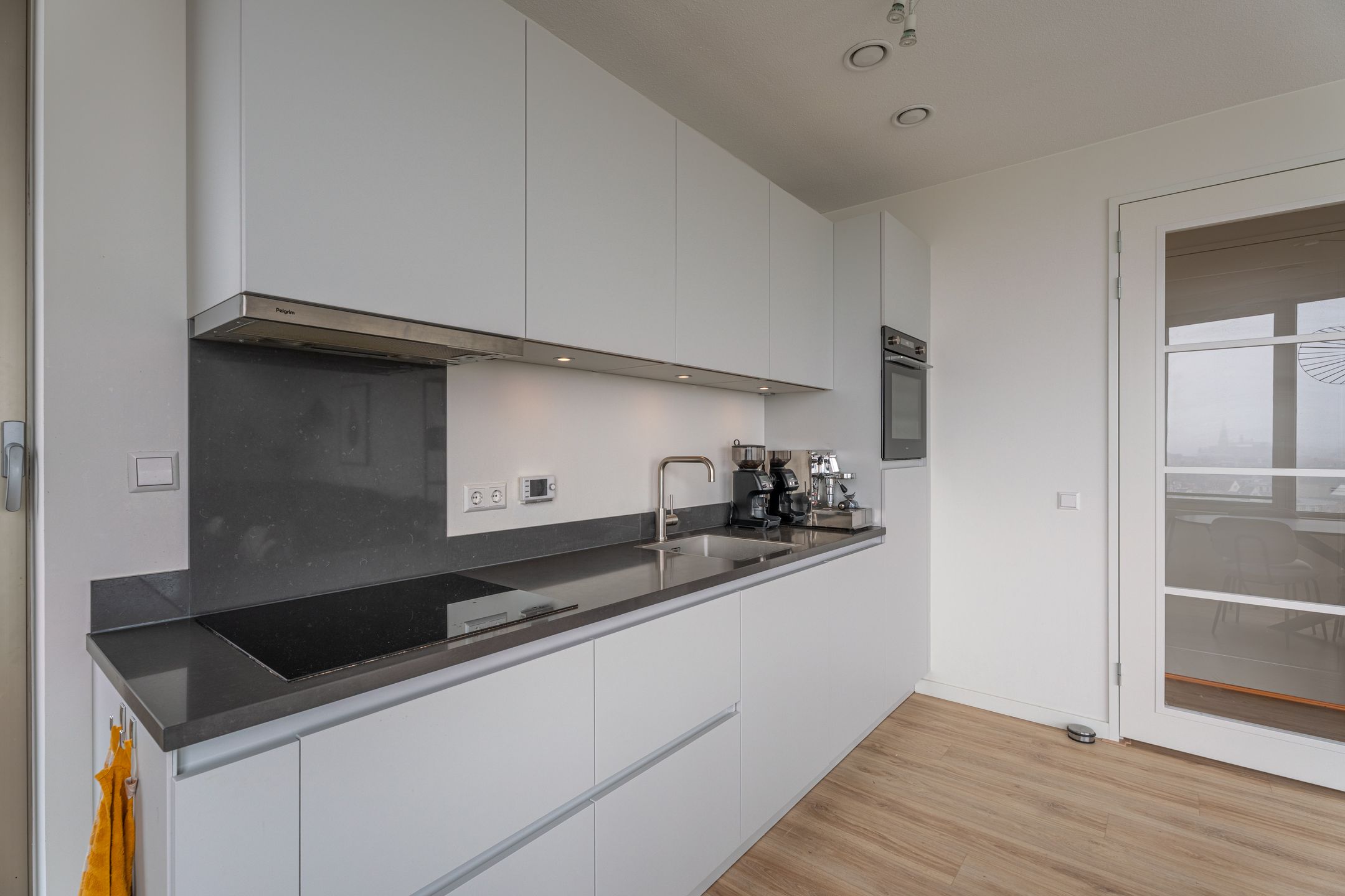 Photo 9 of Vliegerstraat 72