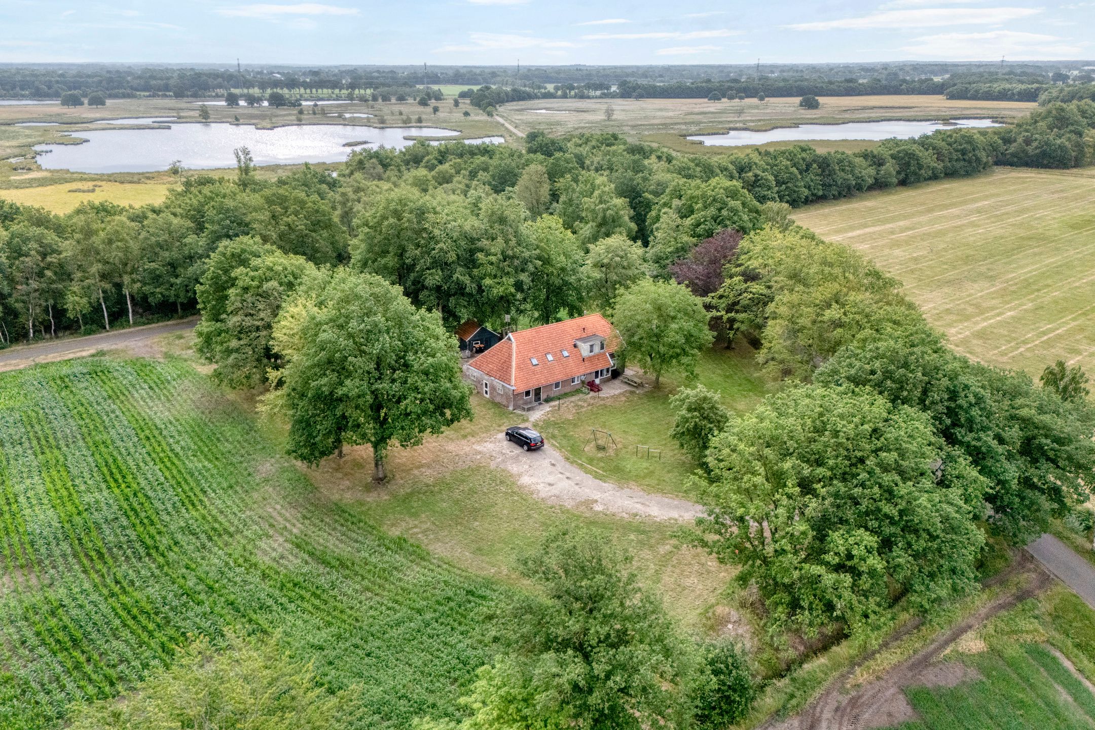 Foto 60 van Kerkweg 9