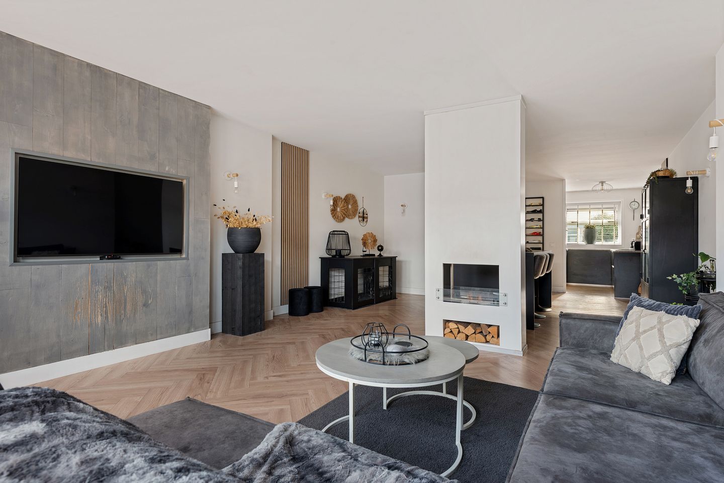 Foto 10 van Middenbeemsterstraat 45