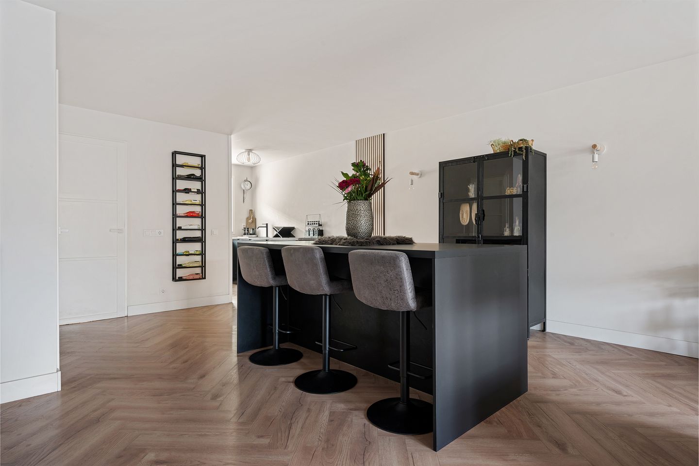 Foto 14 van Middenbeemsterstraat 45