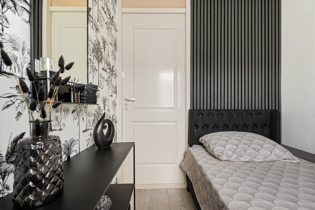 Foto 26 van Middenbeemsterstraat 45