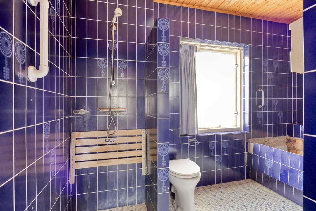 Photo 37 of Julianastraat 25