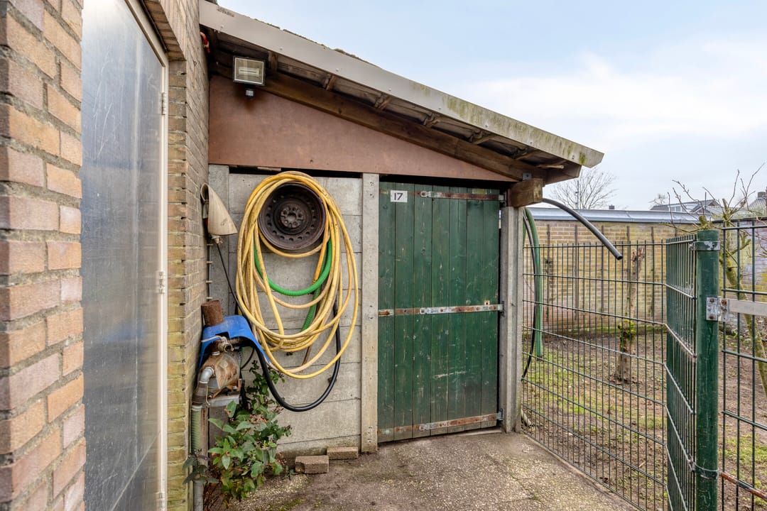 Photo 47 of Julianastraat 25