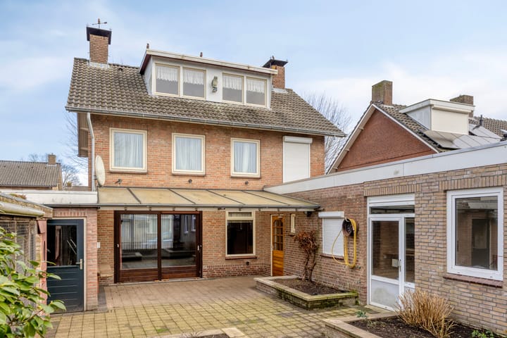 Foto 49 van Julianastraat 25