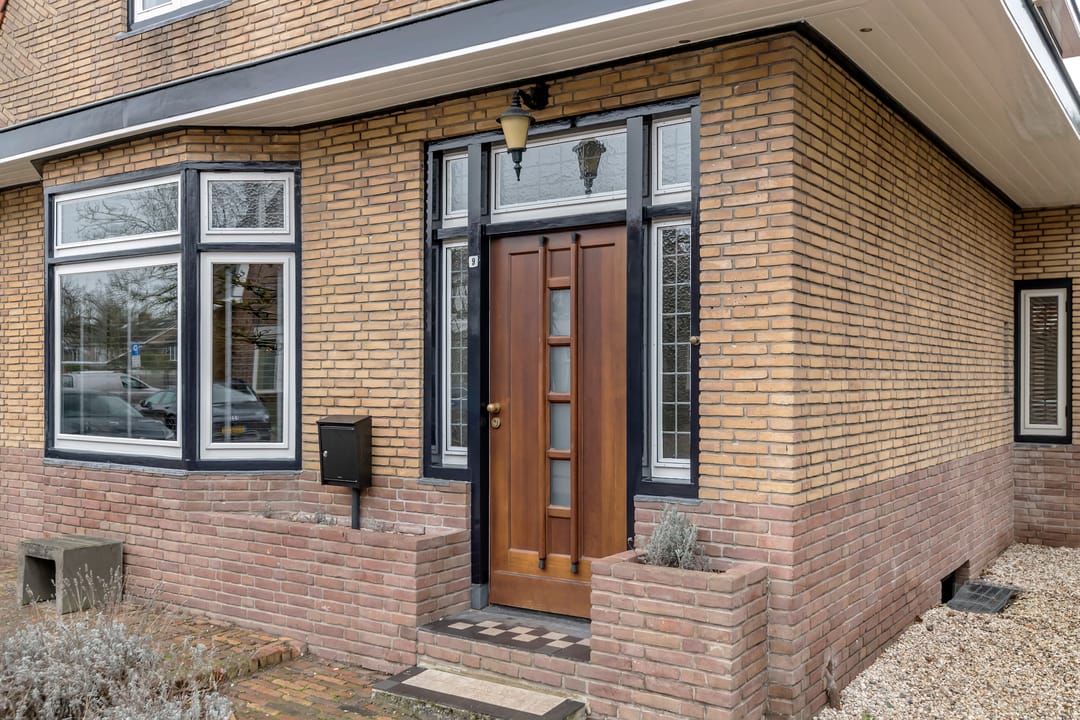 Foto 2 van Burgemeester von Geusauweg 9