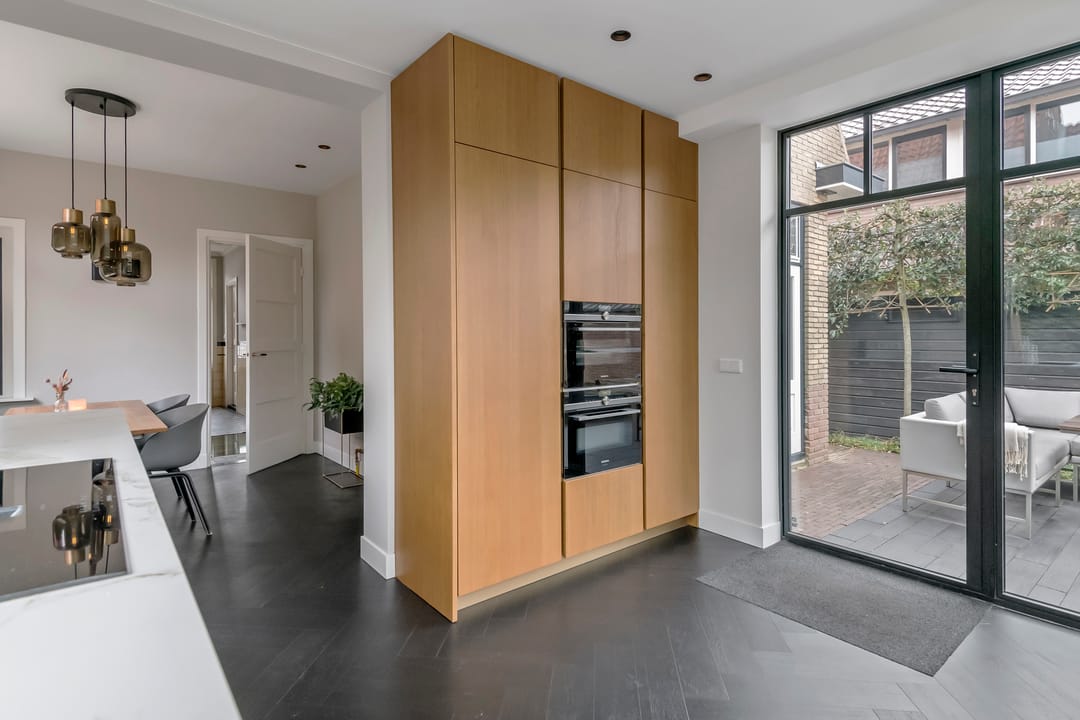 Foto 11 van Burgemeester von Geusauweg 9