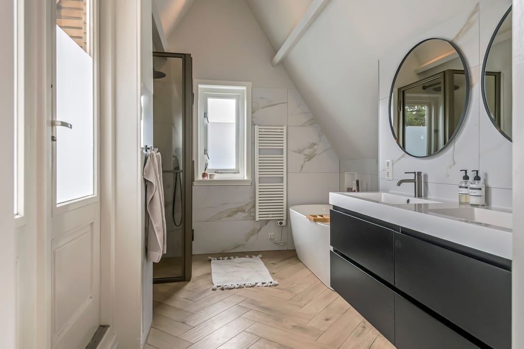 Foto 26 van Burgemeester von Geusauweg 9