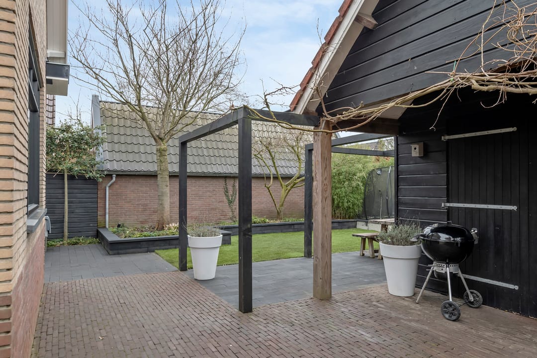 Foto 37 van Burgemeester von Geusauweg 9