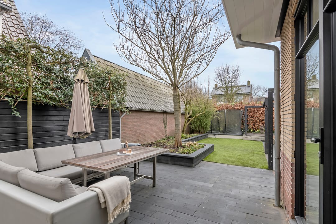 Foto 38 van Burgemeester von Geusauweg 9