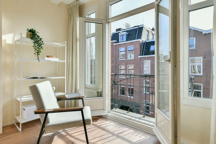 Photo 2 of Sluisstraat 6-3