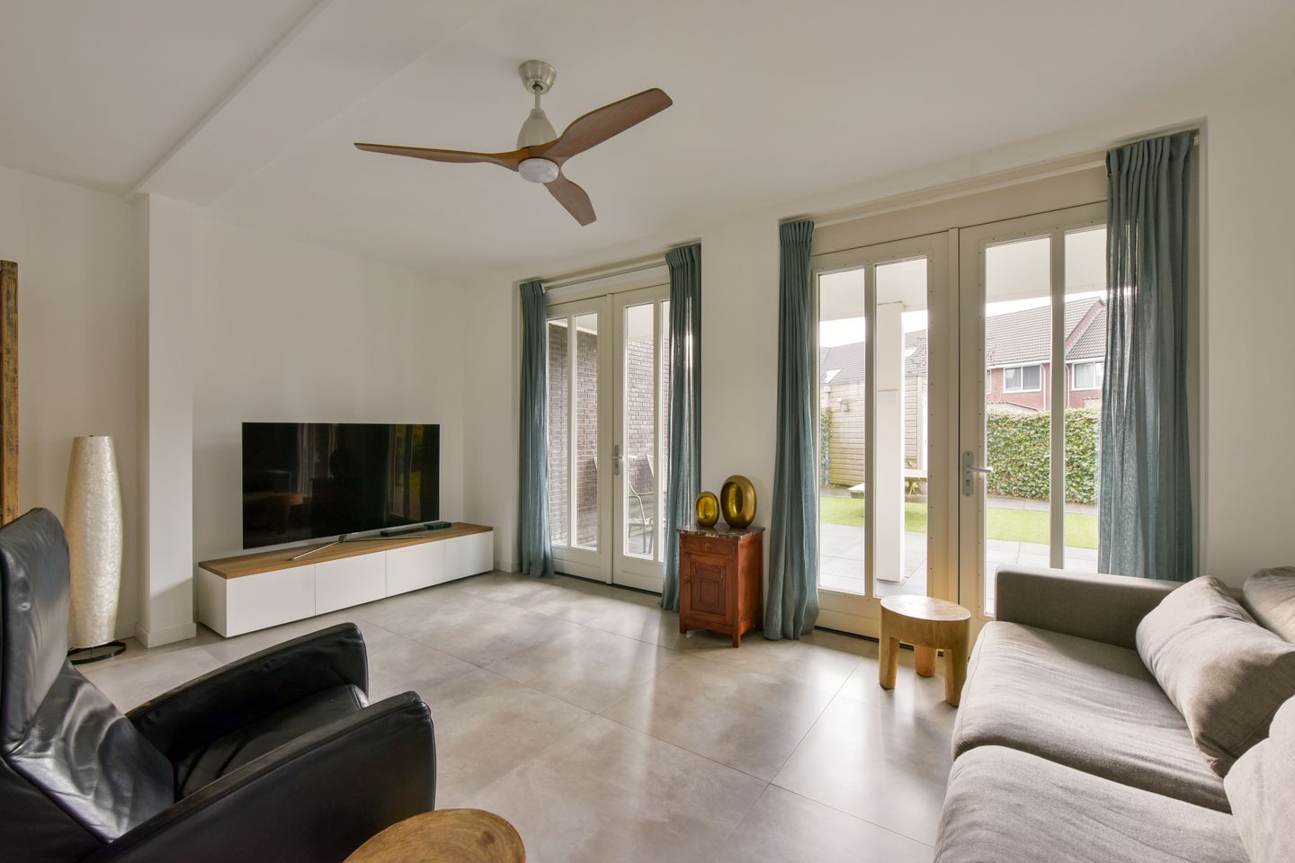 Photo 5 of Regenboog 38