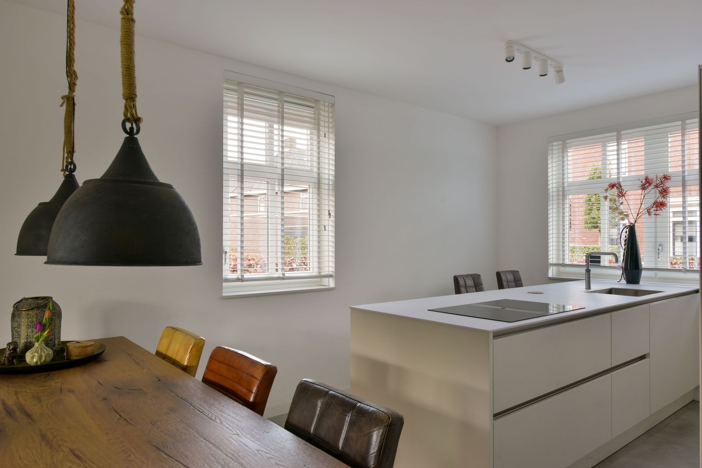 Photo 10 of Regenboog 38