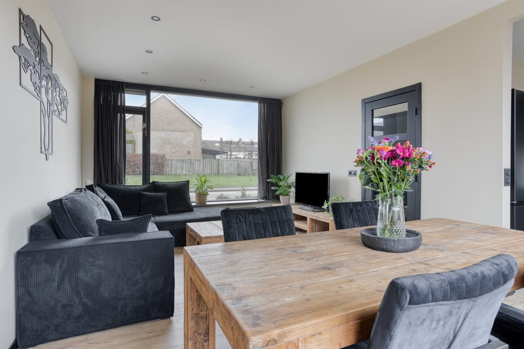 Foto 2 van Paus Joanneslaan 6