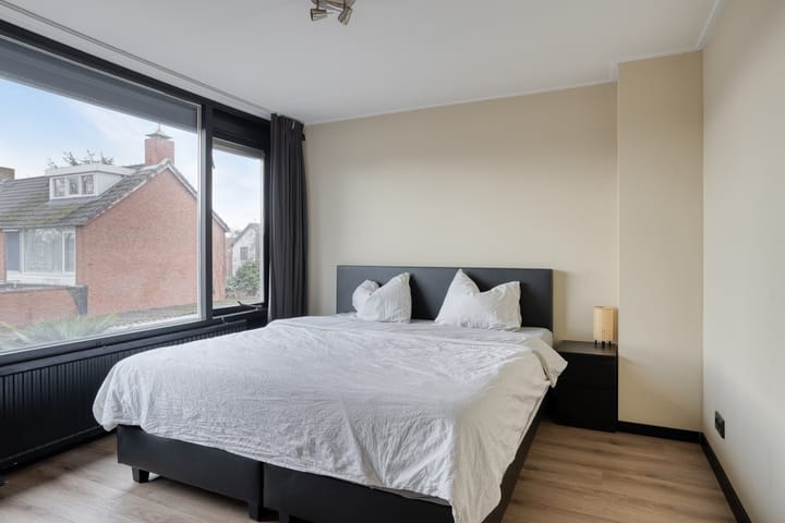 Foto 4 van Paus Joanneslaan 6