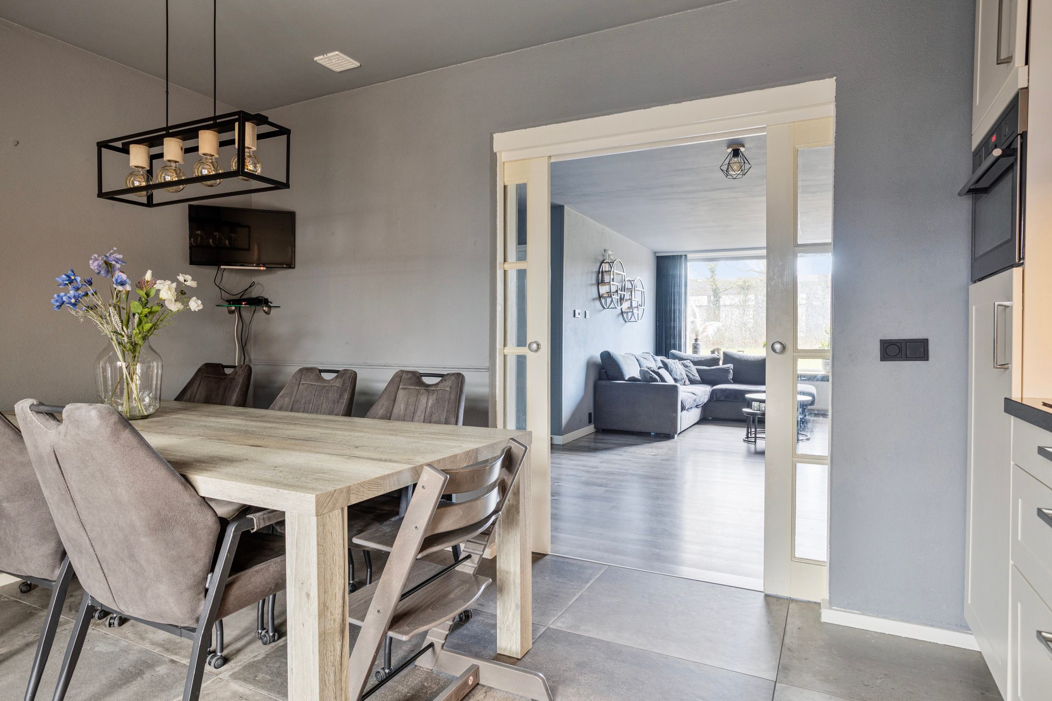 Foto 9 van Dokter J. Veldhuijzen van Zantenstraat 54