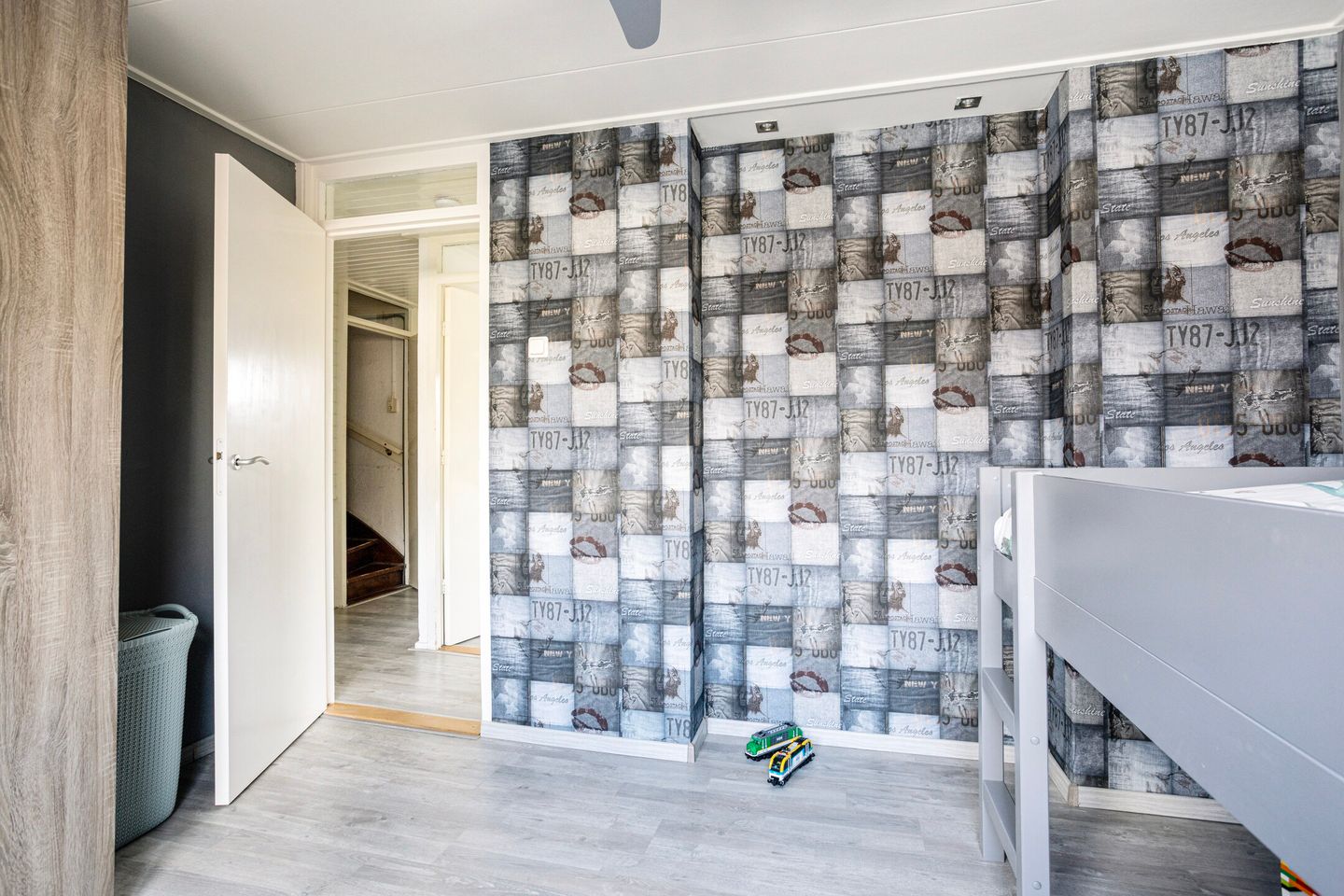 Foto 20 van Dokter J. Veldhuijzen van Zantenstraat 54