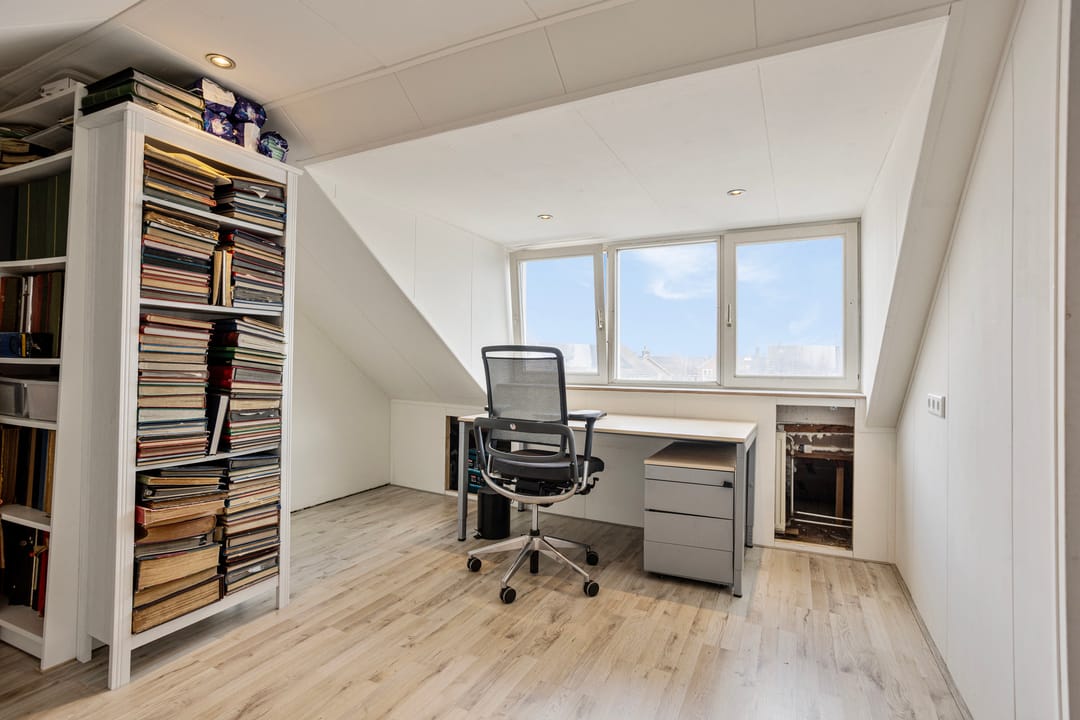 Foto 22 van Dokter J. Veldhuijzen van Zantenstraat 54