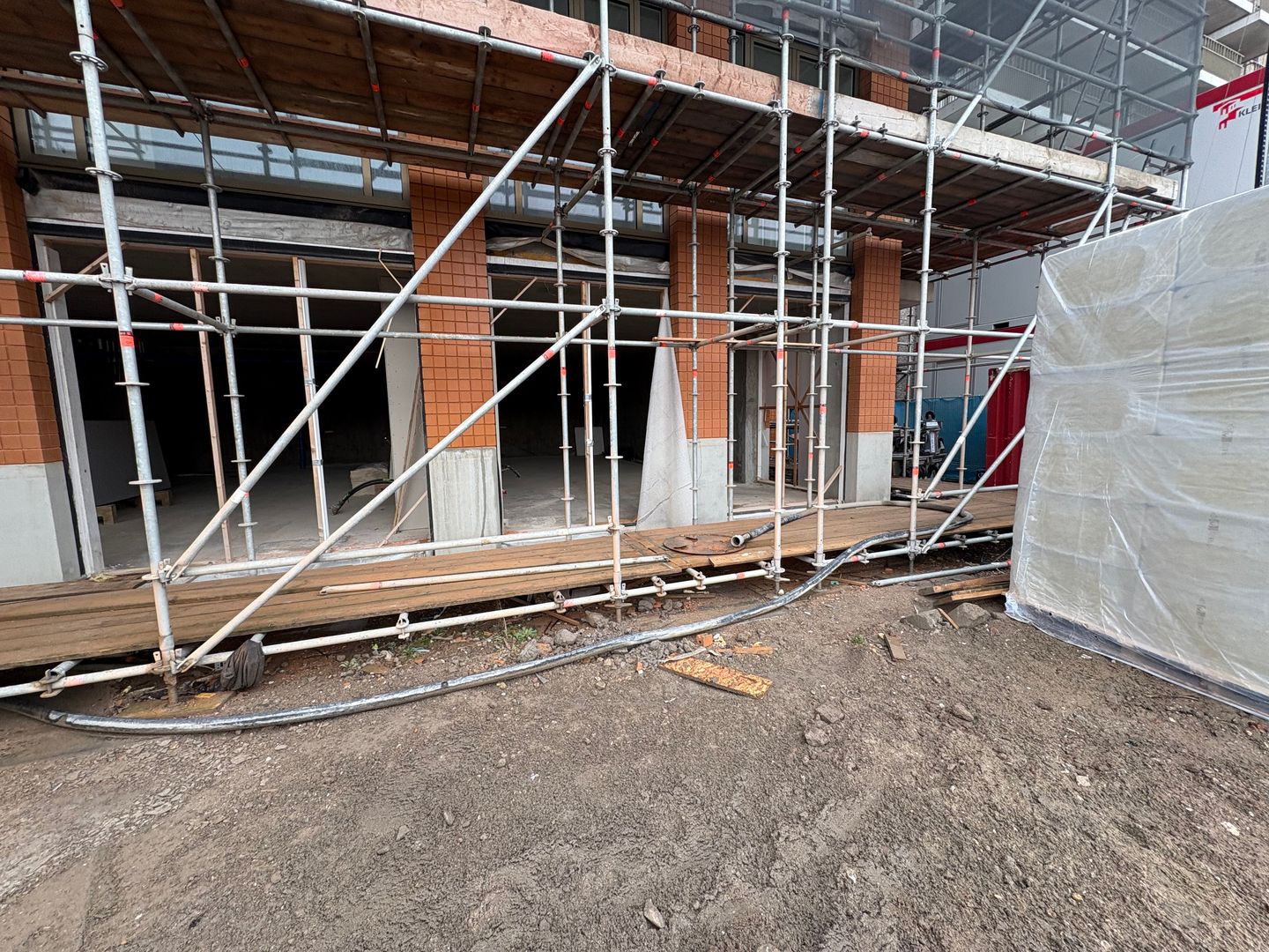 Bekijk foto 4 van Stationsklok 2