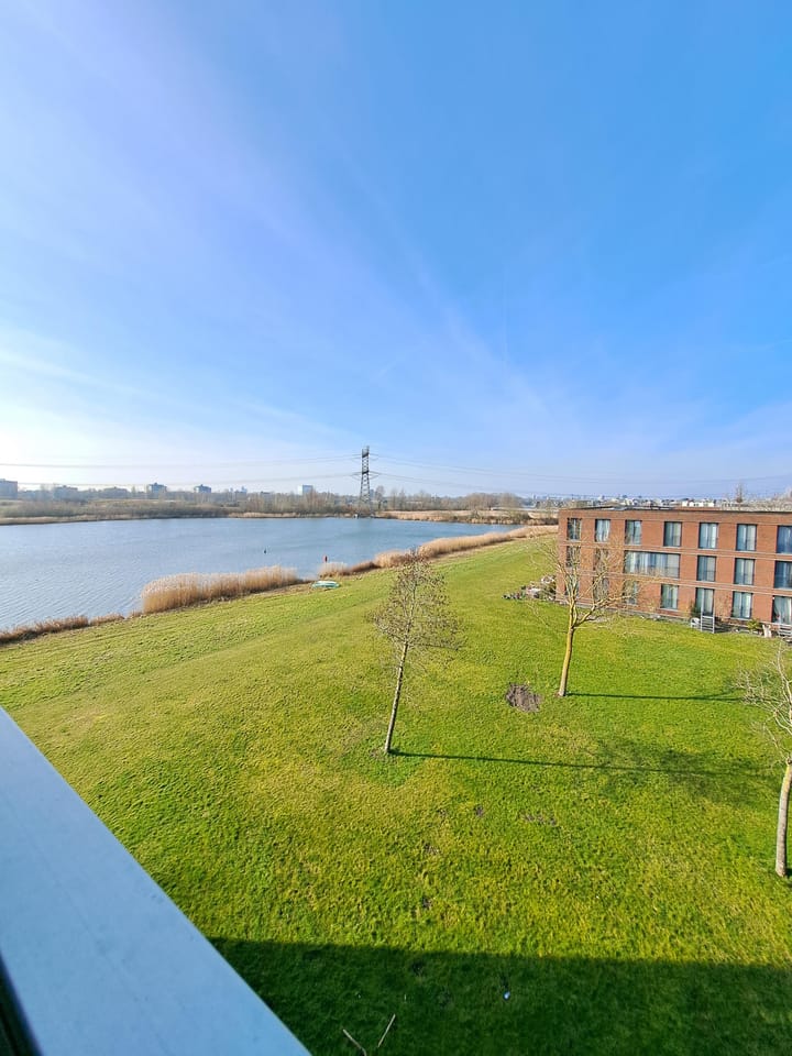 Foto 30 van Mattenbiesstraat 54