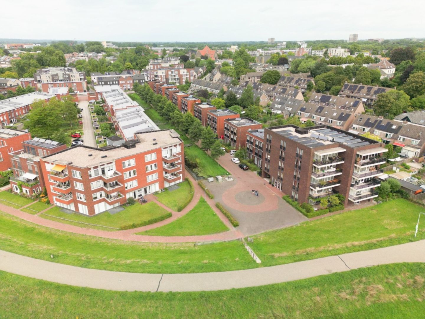 Photo 59 of Rondeel 33