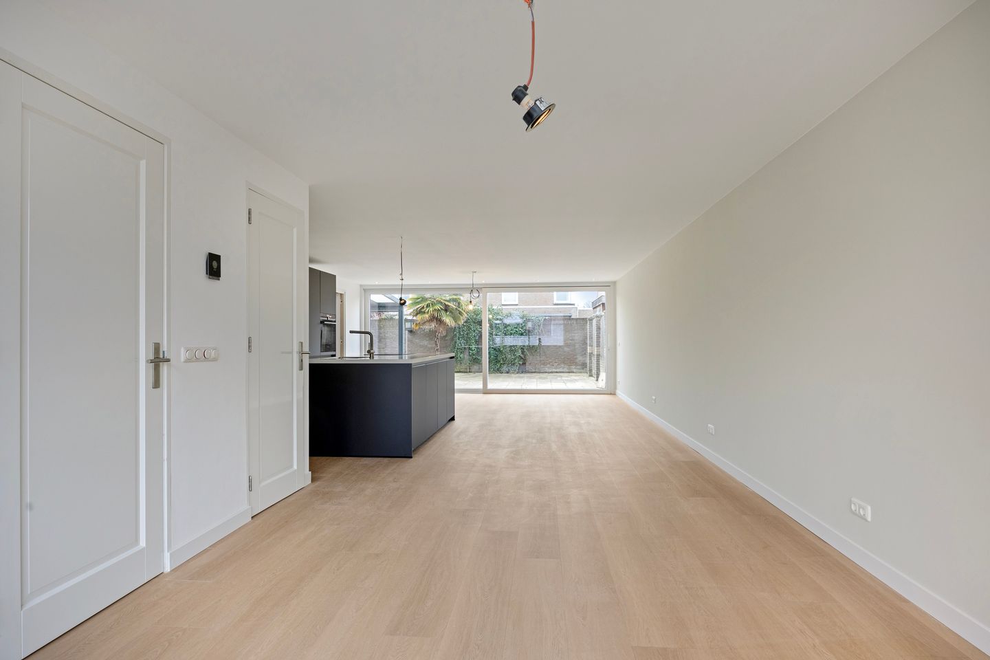 Foto 5 van Luchtenburg 10