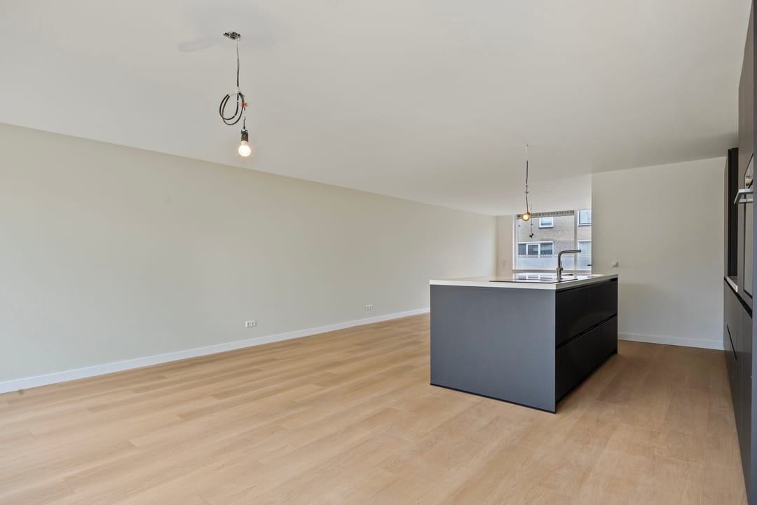 Foto 8 van Luchtenburg 10