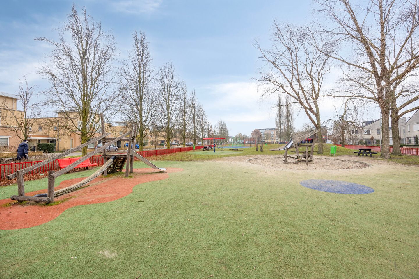 Foto 35 van Luchtenburg 10