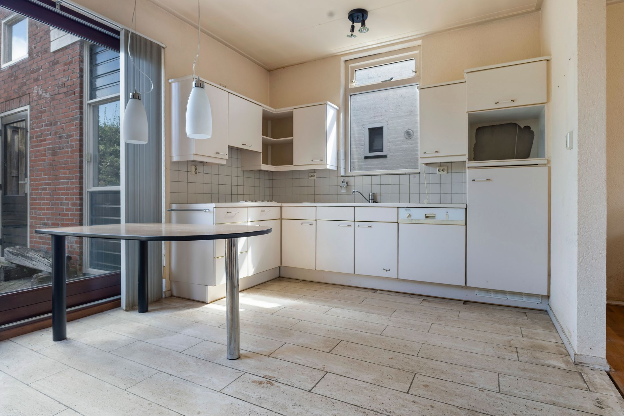 Photo 12 of Uniawei 39