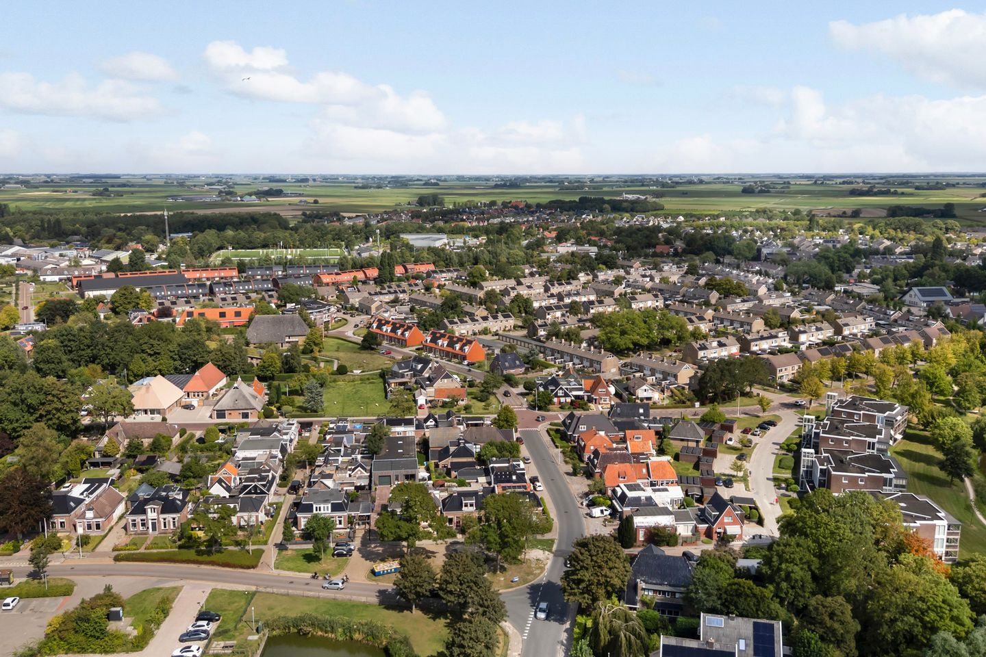 Photo 44 of Uniawei 39