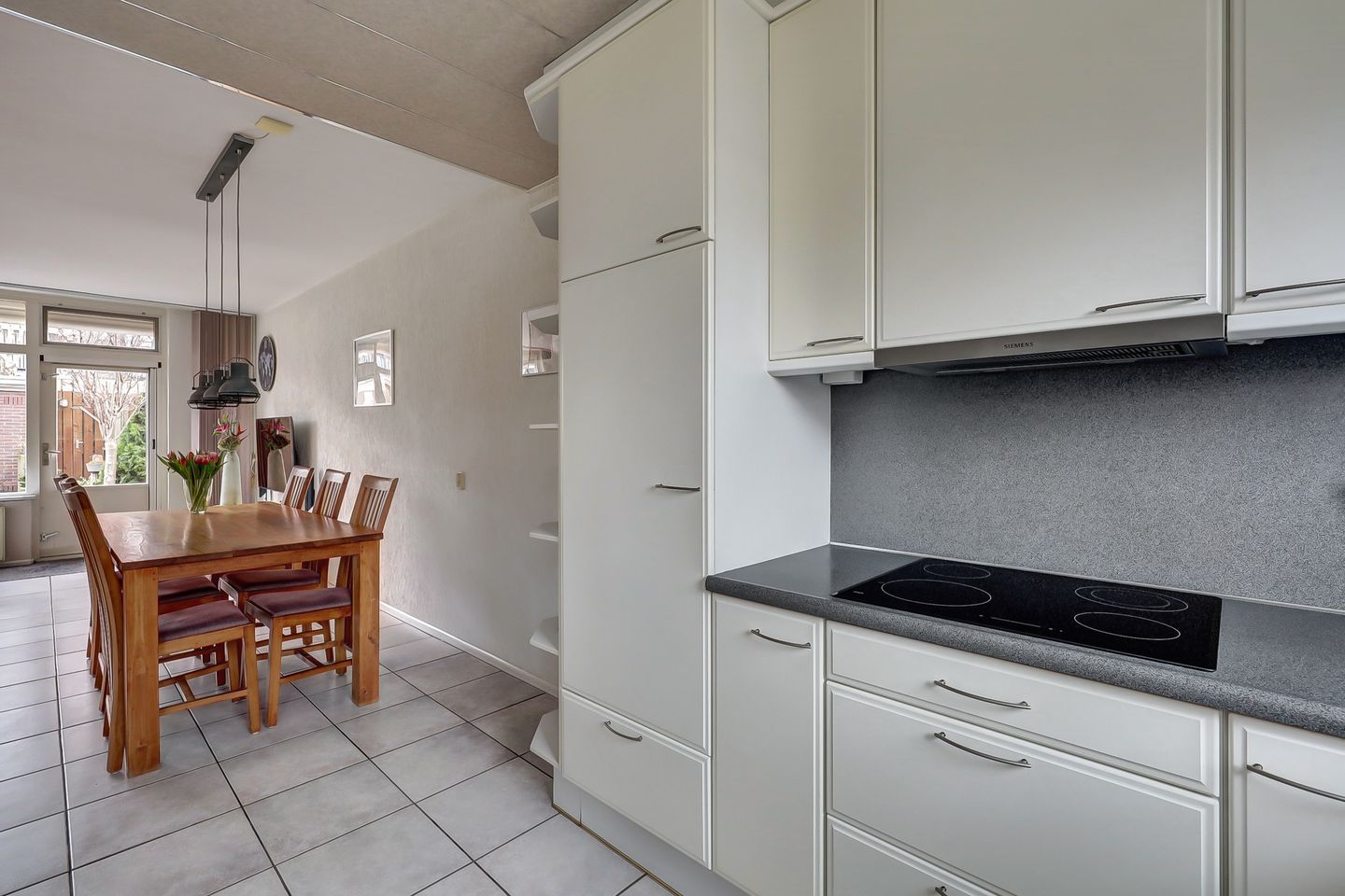 Foto 14 van Oostpolderweg 50