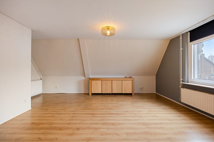 Foto 7 van Burgemeester Smeelelaan 37-C