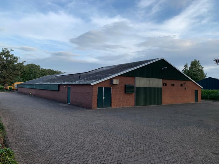 Looweideweg 4, Saasveld