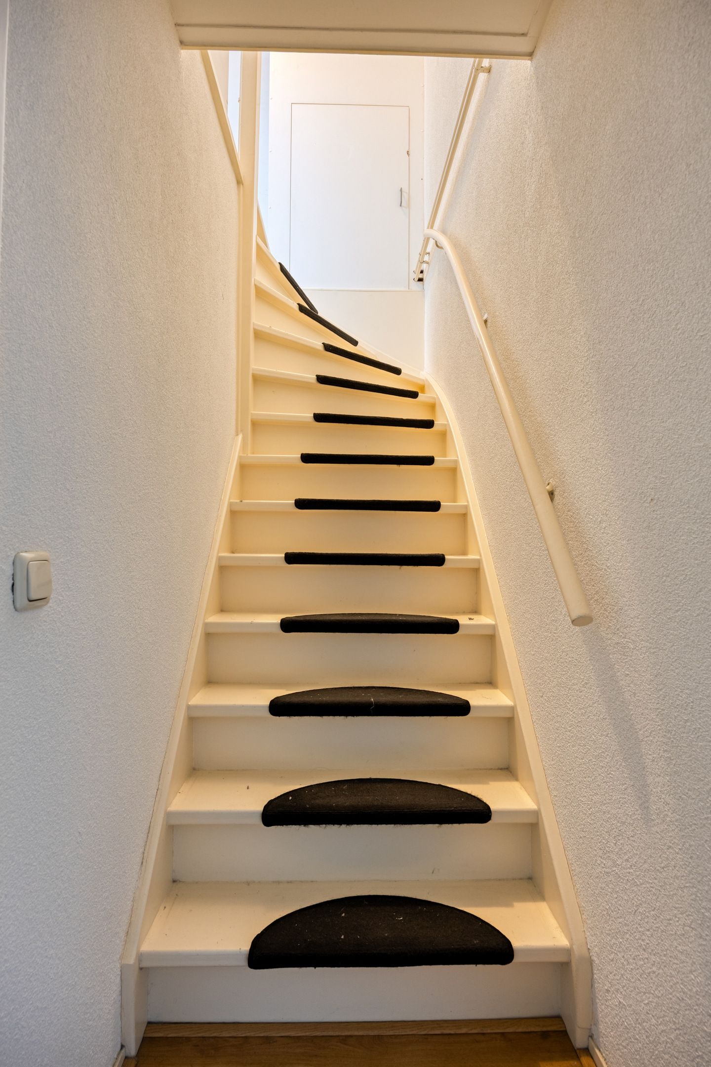 Photo 19 of Burgemeester Smeelelaan 37-C