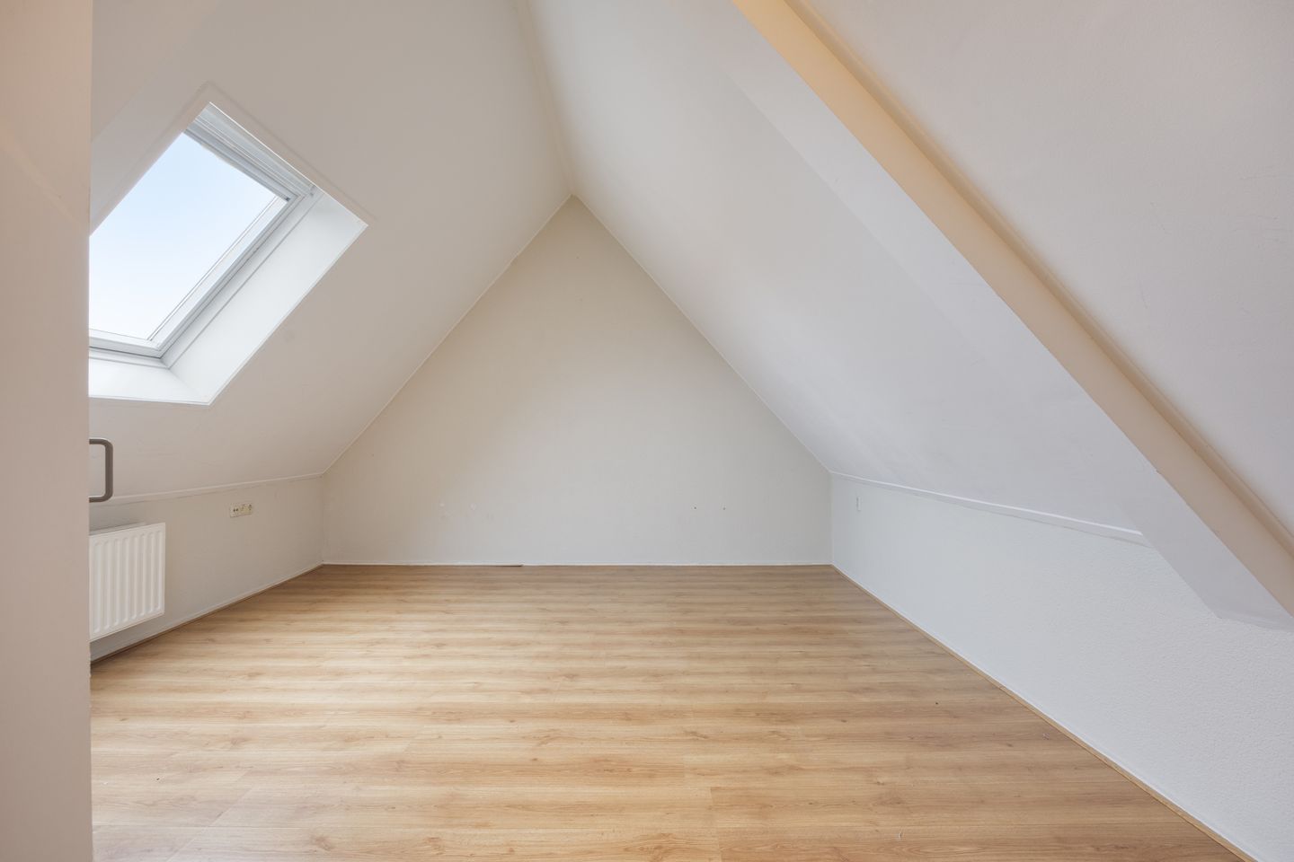 Photo 20 of Burgemeester Smeelelaan 37-C