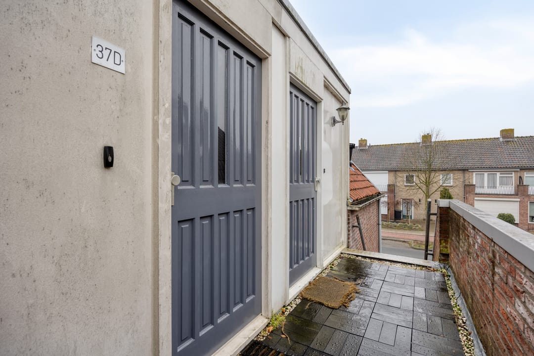 Photo 26 of Burgemeester Smeelelaan 37-C