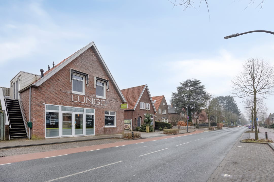 Photo 28 of Burgemeester Smeelelaan 37-C