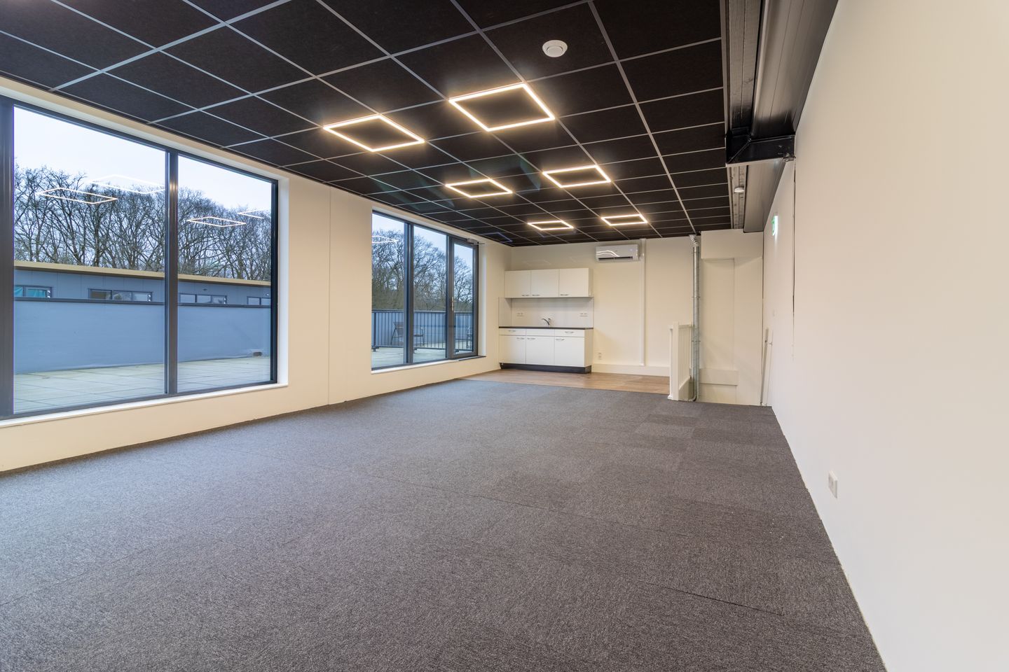 Bekijk foto 2 van Koningsweg 36-09