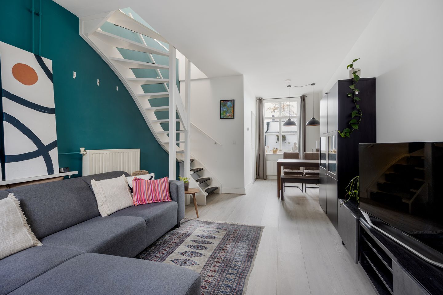 Photo 5 of Leliestraat 46