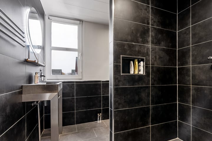 Foto 3 van Zilversmid 8