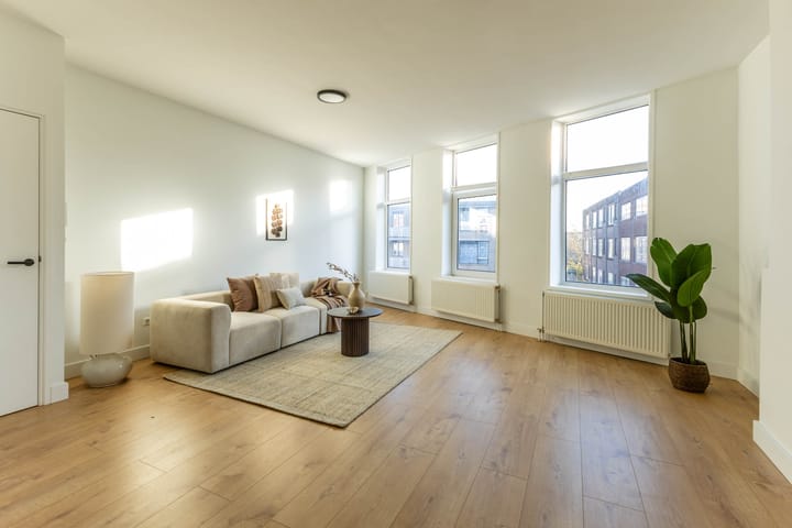 Crooswijkseweg 85 A-02