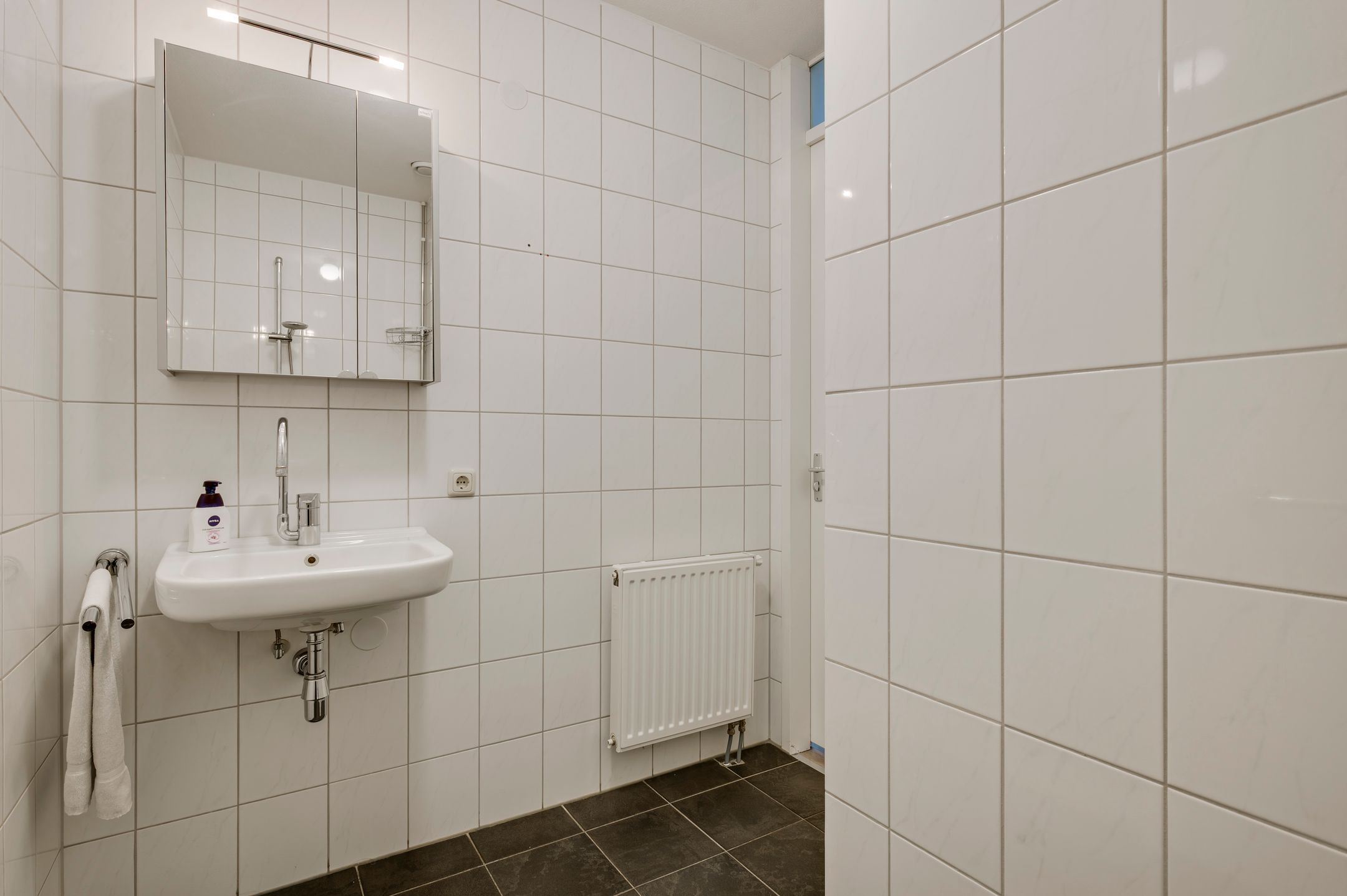 Photo 21 of Dorpstraat 37-A